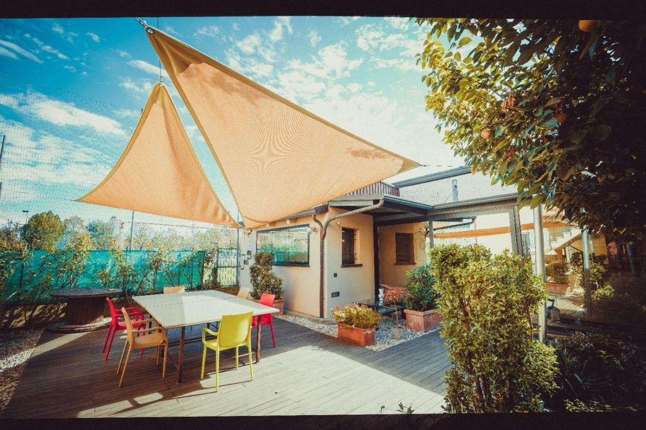 ラヴェンナ A Casa Bed & Breakfast エクステリア 写真